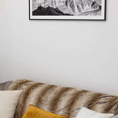 Neuf Et Ensoleille, 2p + Cabine, Proche Centre Et Pistes, Balcon, Wifi, Parking - Fr-1-575-172