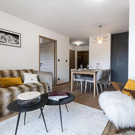 Neuf Et Ensoleille, 2p + Cabine, Proche Centre Et Pistes, Balcon, Wifi, Parking - Fr-1-575-172 * Courchevel