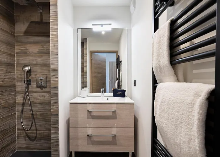 Neuf Et Ensoleille, 2p + Cabine, Proche Centre Et Pistes, Balcon, Wifi, Parking - Fr-1-575-172 Lejlighed