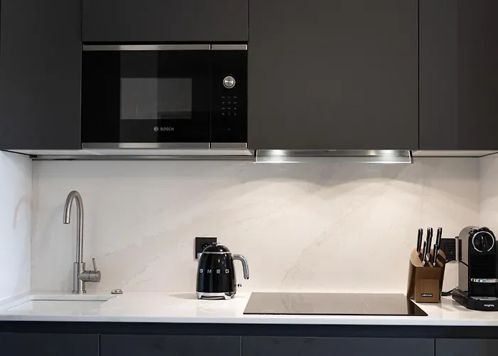 Neuf Et Ensoleille, 2p + Cabine, Proche Centre Et Pistes, Balcon, Wifi, Parking - Fr-1-575-172 Apartman